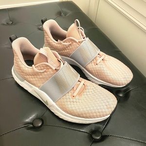 Nike In-Season Trainer 9s